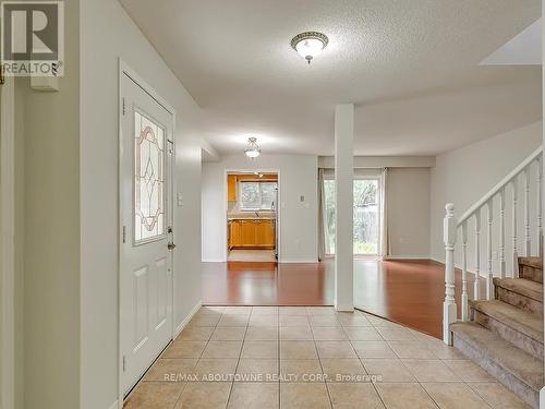 1310 Blanshard Drive, Burlington, ON - Indoor Photo Showing Other Room