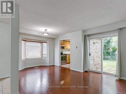 1310 Blanshard Drive, Burlington, ON - Indoor