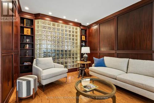 3170 Plum Tree Crescent, Mississauga, ON - Indoor Photo Showing Living Room