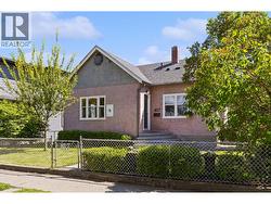817 Fuller Avenue Kelowna, BC V1Y 6X2