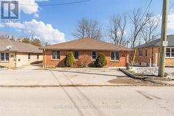 250 GREENWOOD AVENUE London South (South D), ON N6J 3G4
