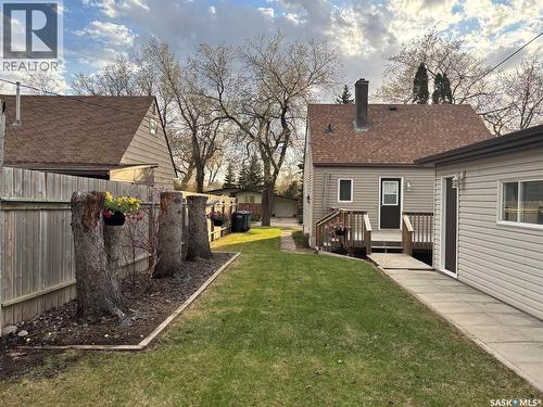 113 Laurier Avenue, Yorkton, SK - Outdoor