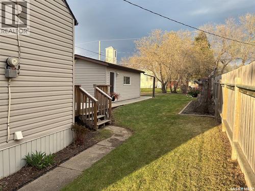 113 Laurier Avenue, Yorkton, SK - Outdoor