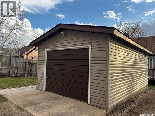 113 Laurier Avenue, Yorkton, SK - Outdoor