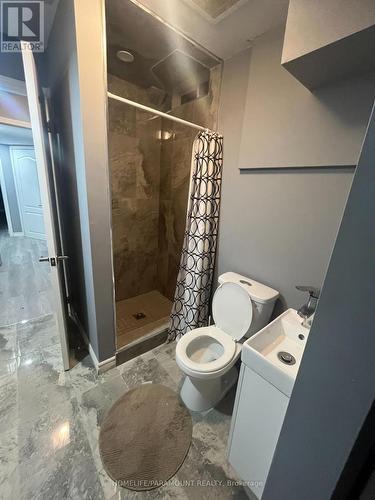 27 Lonestar Crescent, Brampton, ON - Indoor Photo Showing Bathroom
