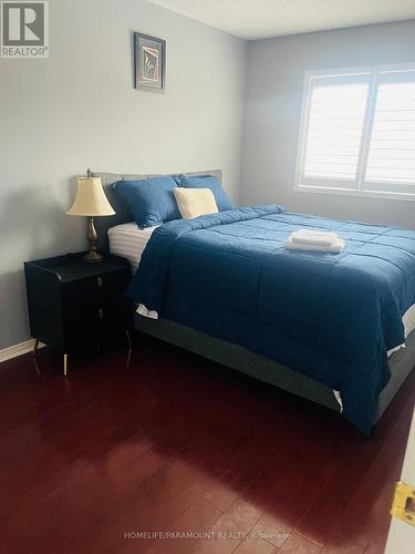27 Lonestar Crescent, Brampton, ON - Indoor Photo Showing Bedroom
