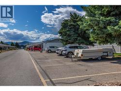 Guuest and RV Parking - 