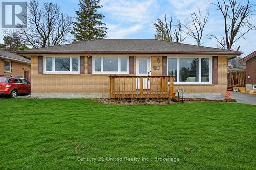 578 HILLSIDE STREET  Peterborough (Northcrest Ward 5), ON K9H 5N6