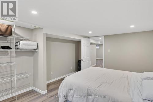 578 Hillside Street, Peterborough (Northcrest Ward 5), ON - Indoor Photo Showing Bedroom