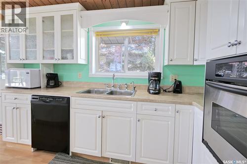 20 Mainprize Bay, Maple Bush Rm No. 224, SK - Indoor Photo Showing Kitchen With Double Sink