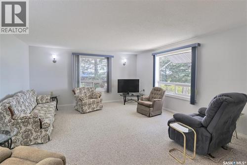 20 Mainprize Bay, Maple Bush Rm No. 224, SK - Indoor Photo Showing Living Room
