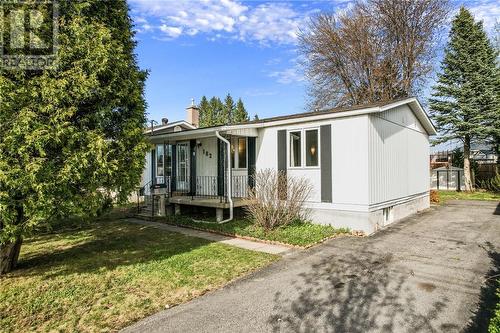 182 Darby Street  Sudbury, ON P3B 3V1