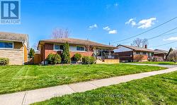 24 GROSVENOR STREET S St. Catharines (Bunting/Linwell), ON L2M 3E2