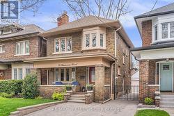 75 RIVERCREST ROAD Toronto, ON M6S 4H7