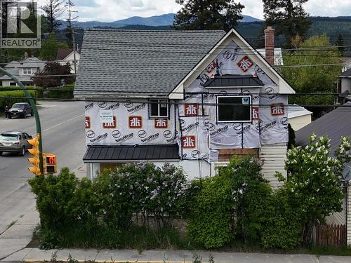 135 14th Avenue S  Cranbrook, BC V1C 2X1