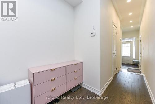 3958 Leonardo Street, Burlington, ON - Indoor Photo Showing Other Room