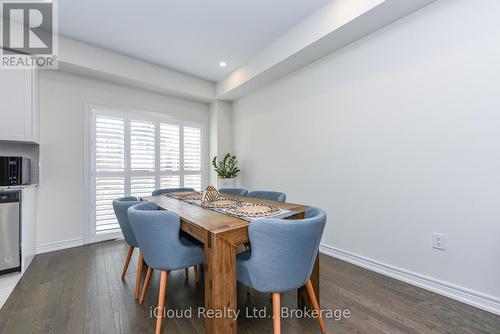 3958 Leonardo Street, Burlington, ON - Indoor Photo Showing Dining Room
