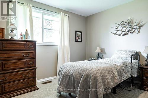 Primary Bedroom - 271 Devon Street, Stratford, ON - Indoor Photo Showing Bedroom