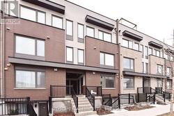 6 - 173 WILLIAM DUNCAN ROAD W Toronto, ON M3K 0B8