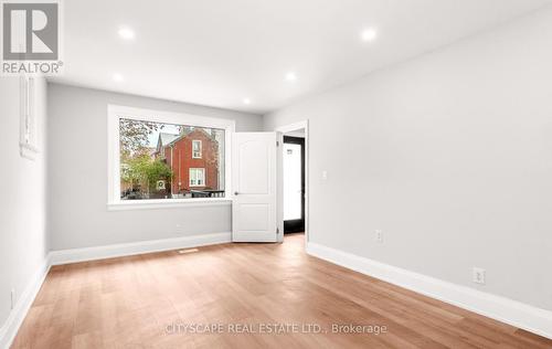 446 Argyle Street, Cambridge, ON - Indoor Photo Showing Other Room