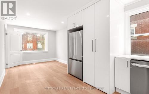 446 Argyle Street, Cambridge, ON - Indoor