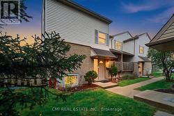 44 - 1300 UPPER OTTAWA STREET  Hamilton, ON L8W 1M8