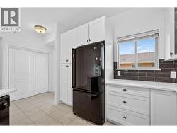 Entry way closet for shoes/coats right by the front door - 