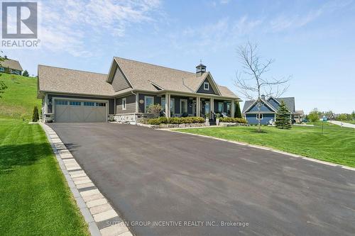 22 THOROUGHBRED DRIVE  Oro-Medonte, ON L0K 1E0