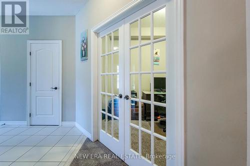40 Fairgrounds Drive, Hamilton, ON - Indoor Photo Showing Other Room
