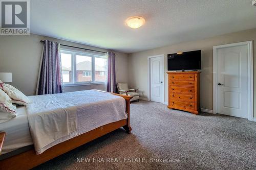 40 Fairgrounds Drive, Hamilton, ON - Indoor Photo Showing Bedroom