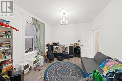 Dining room- currently used as addtl living space. - 277 Arlington Avenue, Ottawa, ON - Indoor