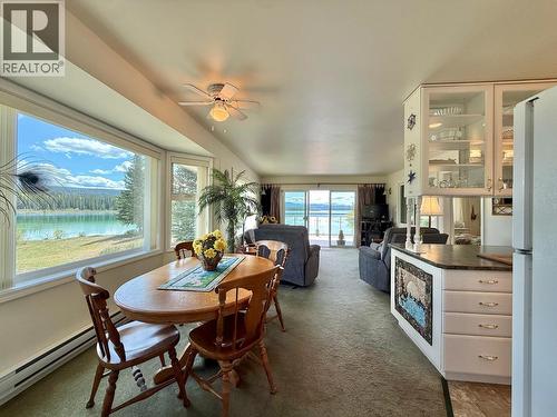 4497 Pyper Lake Road, Williams Lake, BC - Indoor Photo Showing Dining Room