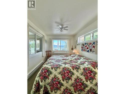 4497 Pyper Lake Road, Williams Lake, BC - Indoor Photo Showing Bedroom