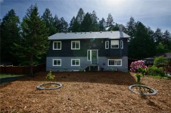 1844 Connie Rd Sooke, BC V9Z 1C8