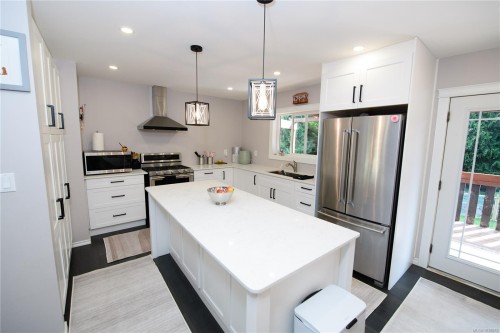 1844 Connie Rd, Sooke, BC 