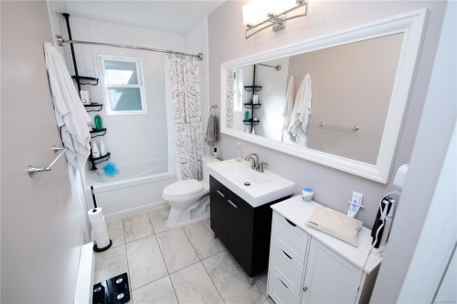 1844 Connie Rd, Sooke, BC 