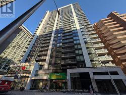2402 - 340 QUEEN STREET  Ottawa, ON K1R 0G1