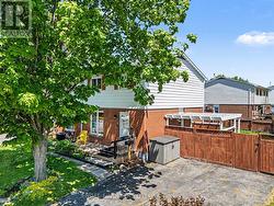 80 MORTON DRIVE  Ottawa, ON K2L 1X3