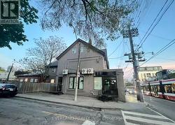 217 BATHURST STREET Toronto, ON M5T 2S1