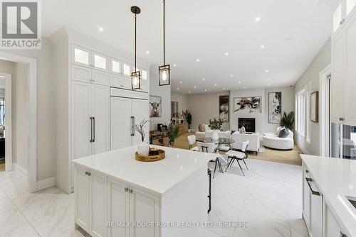 1411 Old Forest Road, Pickering, ON - Indoor Photo Showing Kitchen With Upgraded Kitchen