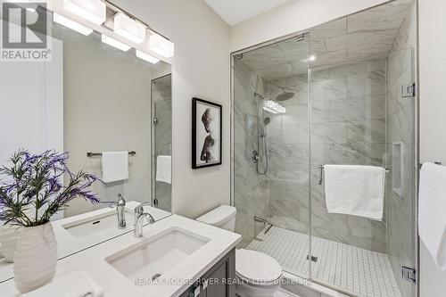 1411 Old Forest Road, Pickering, ON - Indoor Photo Showing Bathroom