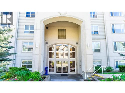 650 Third Street SW Unit# 408  Salmon Arm, BC V1E 1P6