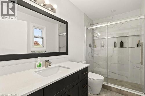 72 Gurnett Drive, Hamilton, ON - Indoor Photo Showing Bathroom