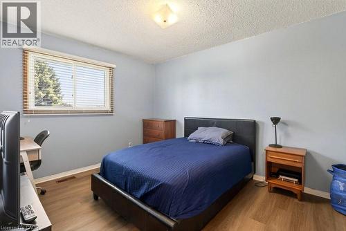 72 Gurnett Drive, Hamilton, ON - Indoor Photo Showing Bedroom