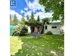 1410 Eastman Avenue Riondel, BC V0B 2B0