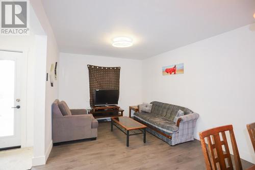 404 John St, Sault Ste. Marie, ON - Indoor Photo Showing Living Room