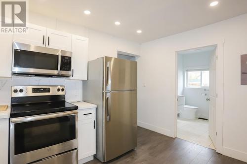 404 John St, Sault Ste. Marie, ON - Indoor Photo Showing Kitchen