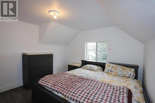 404 John St, Sault Ste. Marie, ON - Indoor Photo Showing Bedroom