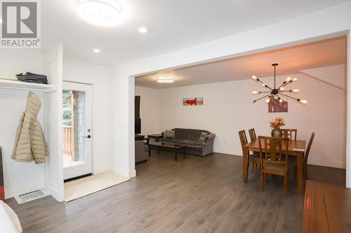 404 John St, Sault Ste. Marie, ON - Indoor Photo Showing Dining Room