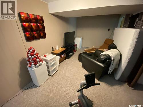 2 544 Circlebrooke Drive, Yorkton, SK - Indoor